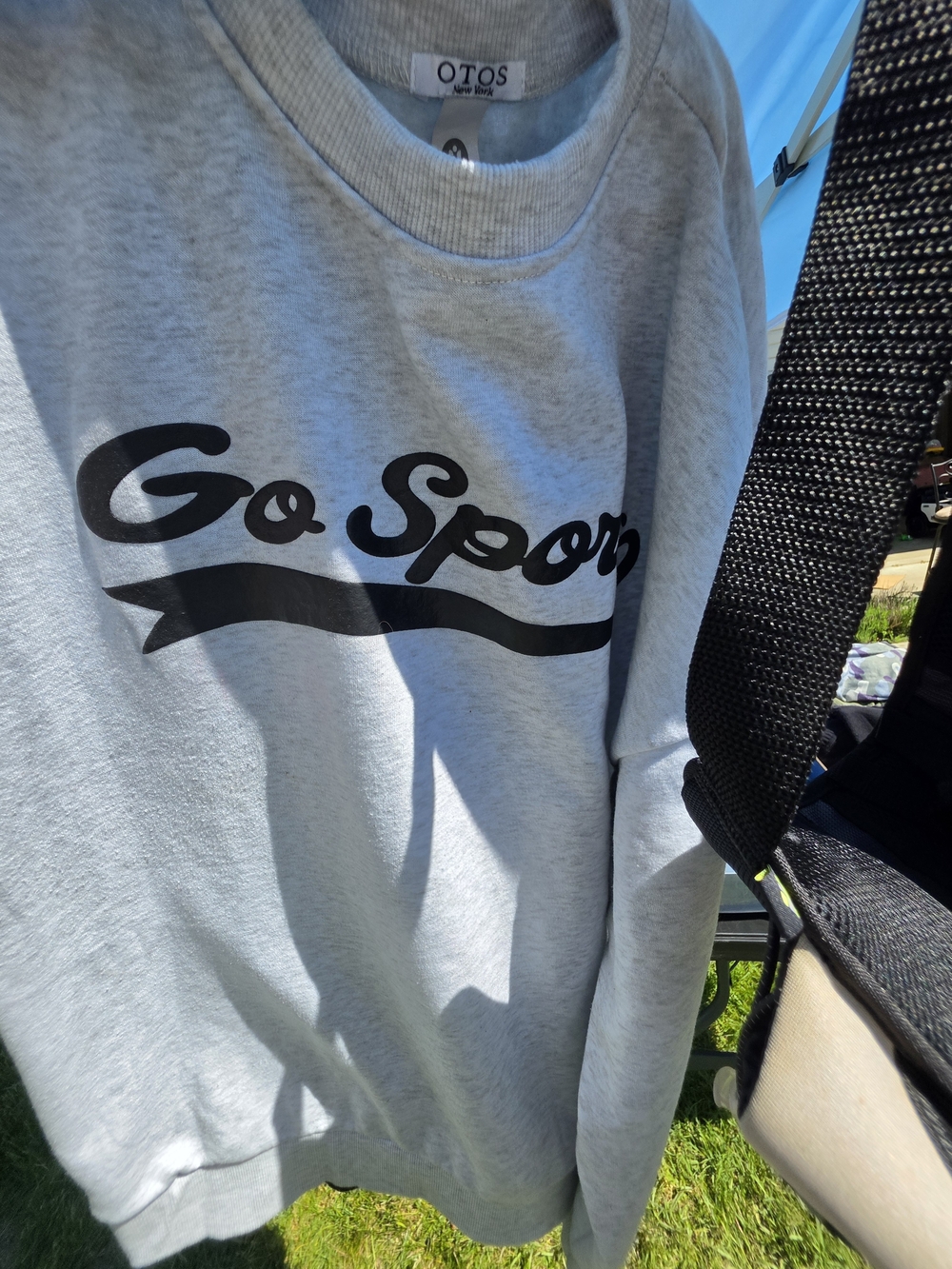 OTOS Light Gray 'Go Sport' Graphic Sweatshirt
